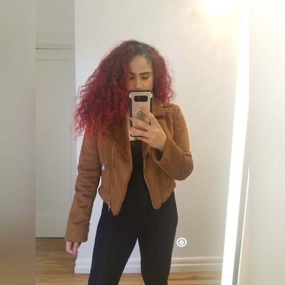 Jacket - Picture 1 of 6